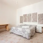 La Casa Rosa Di Rita E Franco Scano Montiferro